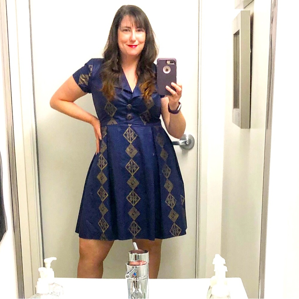 Vintage reproduction. Custom made from Etsy. Similar to size 14/16.